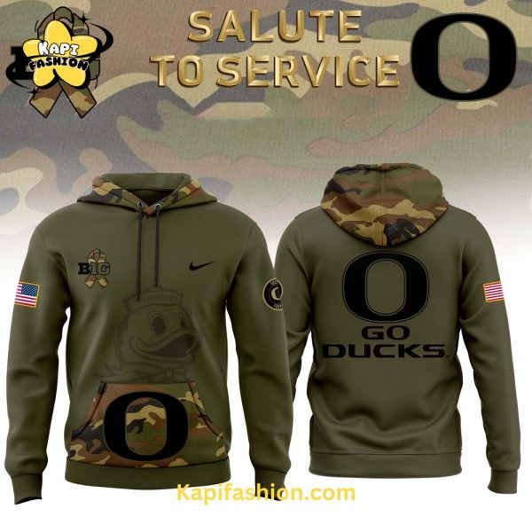 Oregon Ducks Nike Camo 2024 Salute to Service Hoodie v2